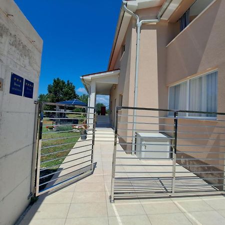 Apartmani Danica Vodnjan Luaran gambar