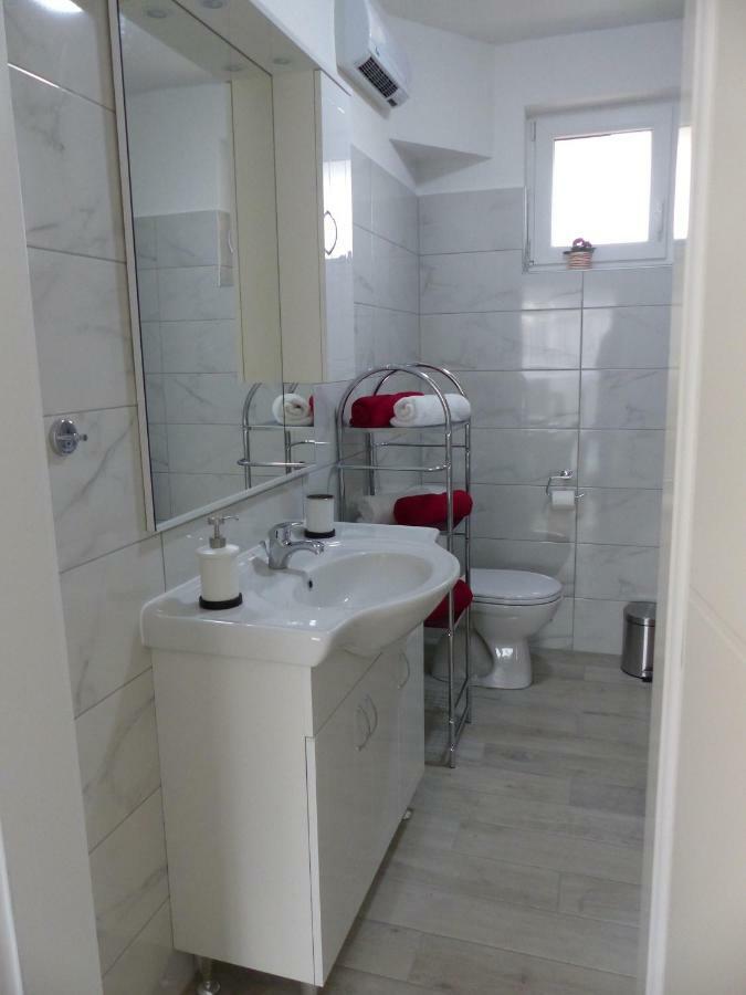 Apartmani Danica Vodnjan Luaran gambar