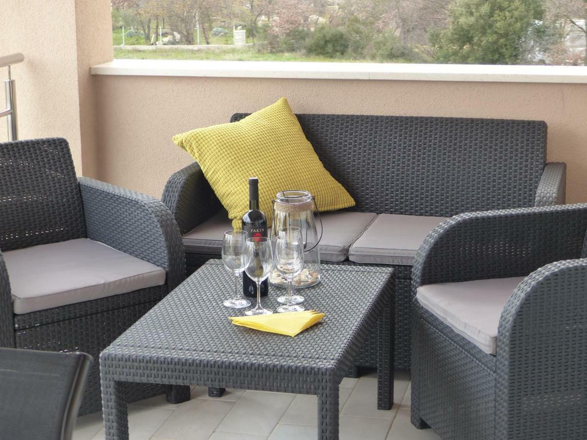 Apartmani Danica Vodnjan Luaran gambar