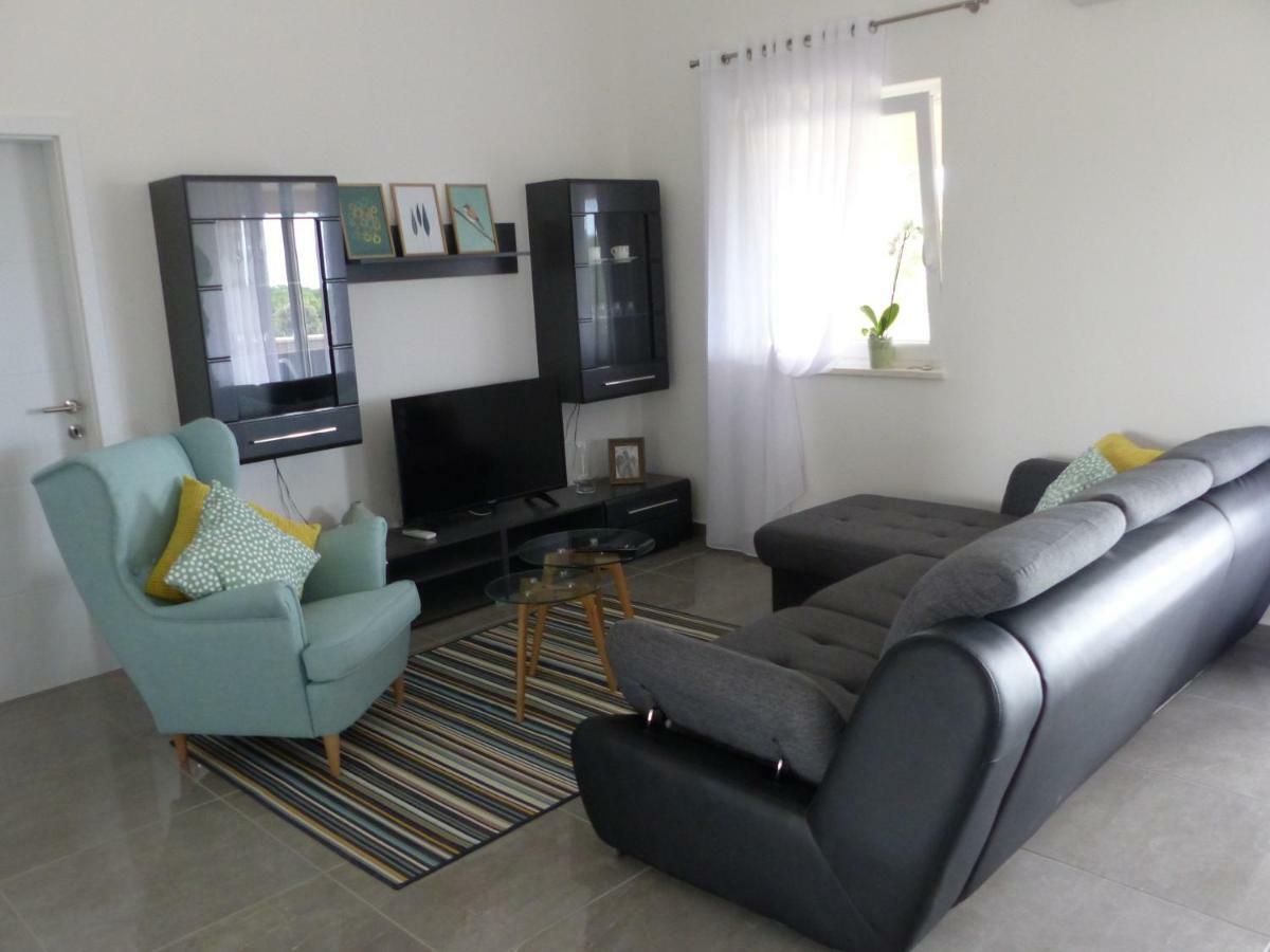 Apartmani Danica Vodnjan Luaran gambar